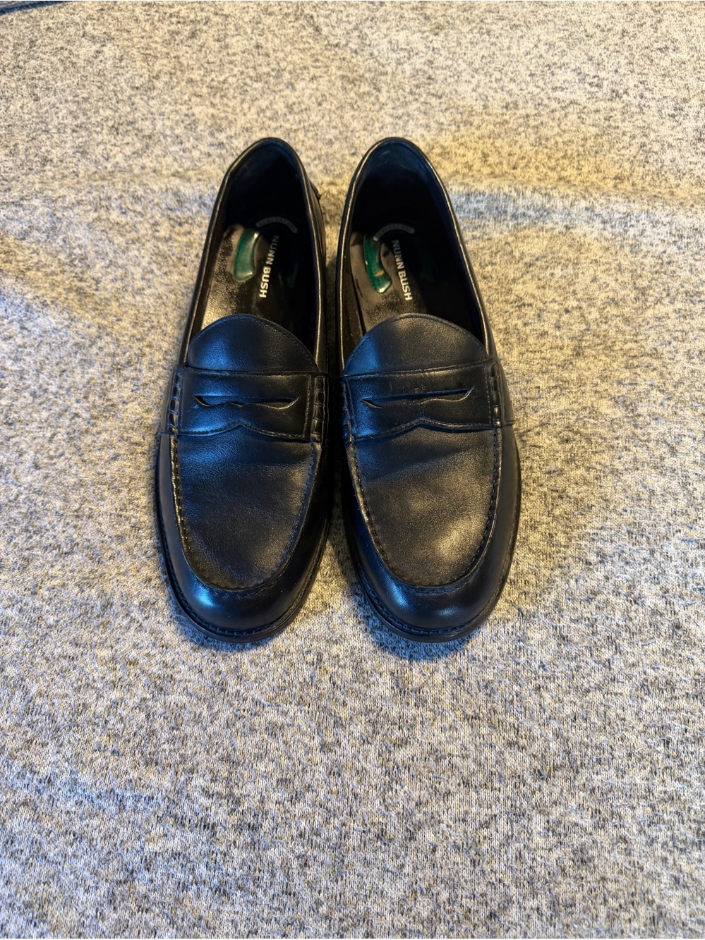 Men's Black Leather 'NUNN BUSH' Penny Loafers. Size 12 Shoes.